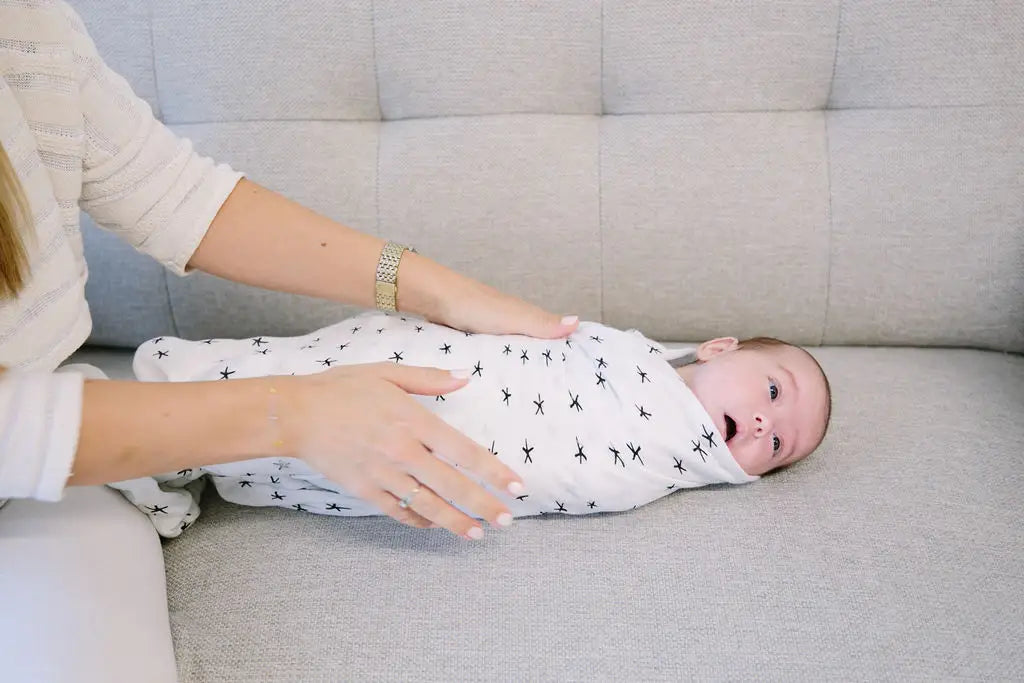 Week 5: Is It Better to Swaddle a Baby?