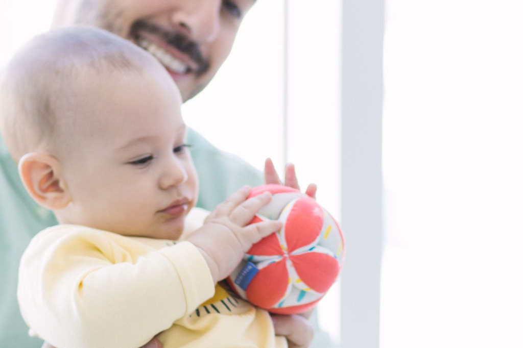 6 Easy Ways to Help Develop Your Baby's Vision