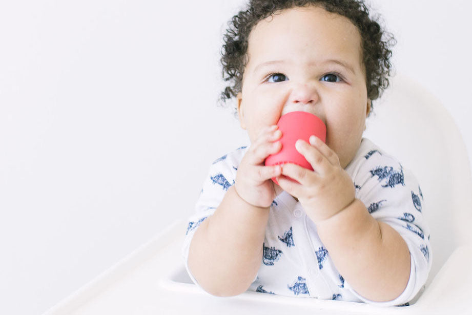 Why It’s Better for Your Baby to Drink From an Open Cup