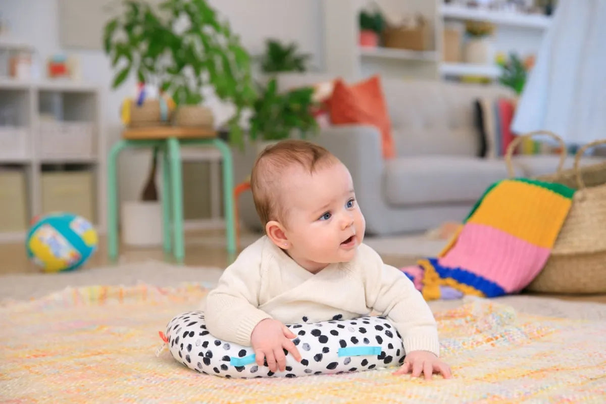 Tummy Time Ideas your Baby Won't Hate