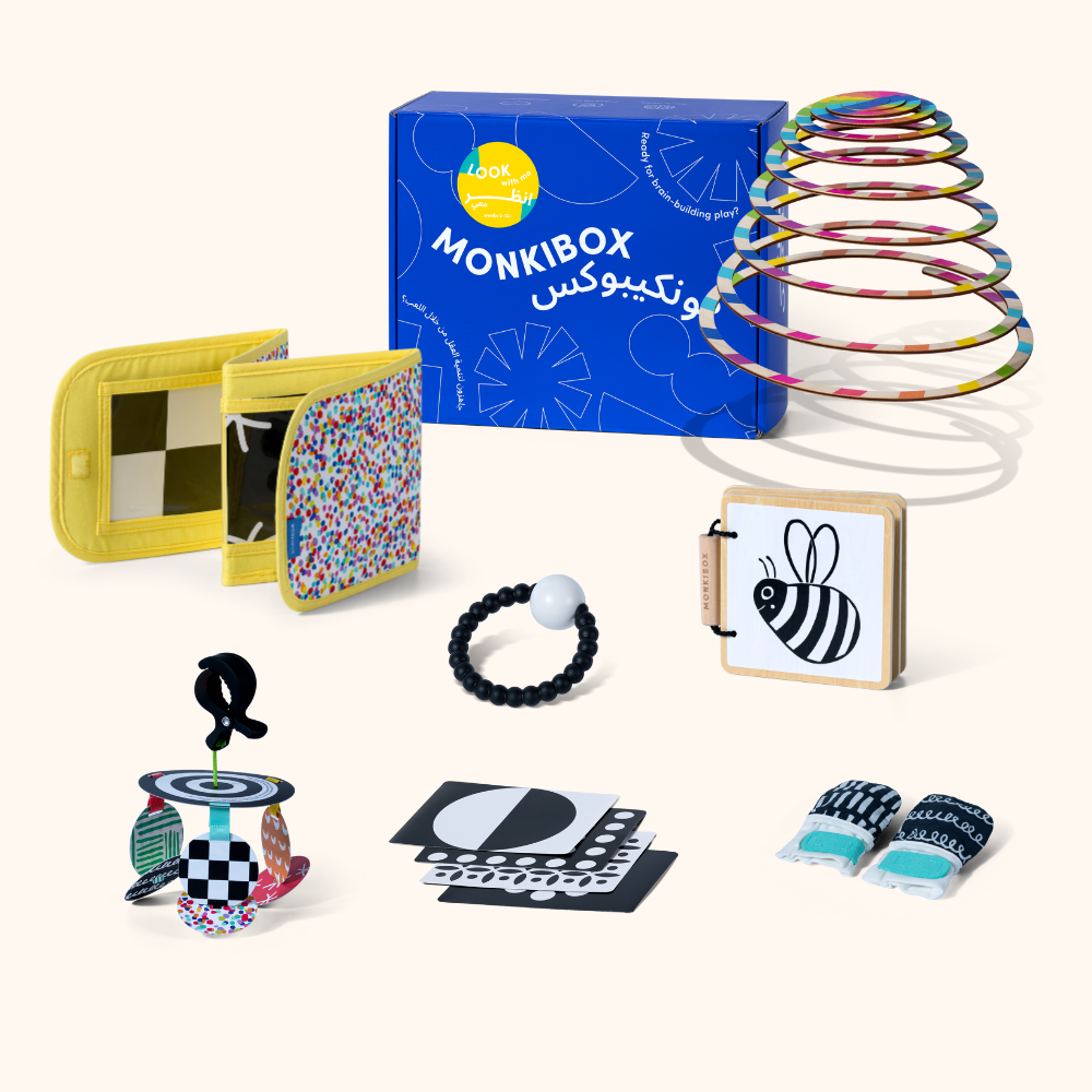 Newborn montessori deals toys