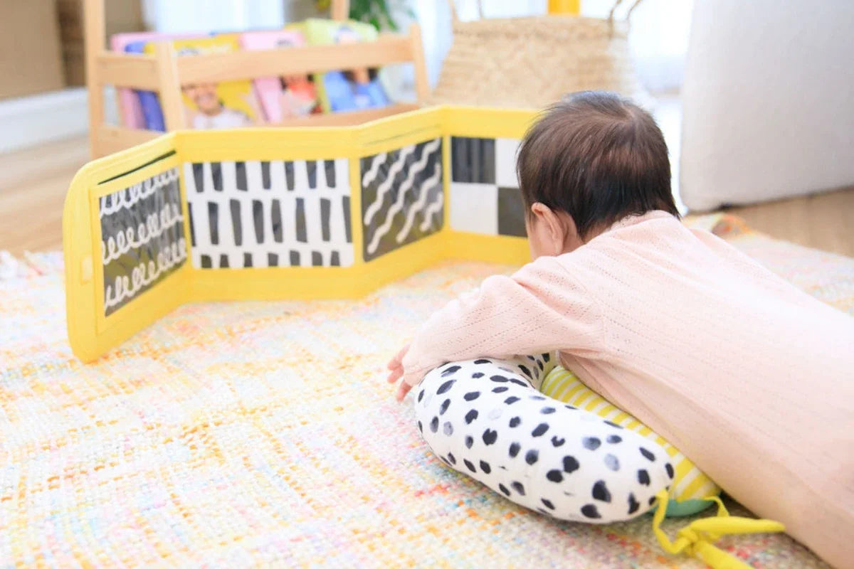Week 2: Why Is It Important to Schedule Tummy Time for Your Baby?